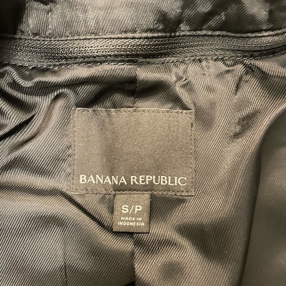 Banana Republic Wool Coat - Picture 6 of 10